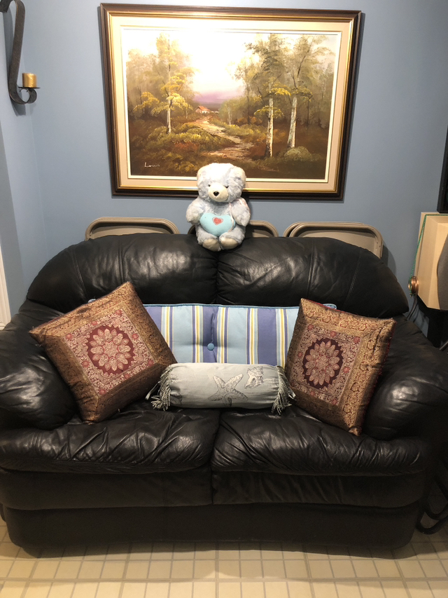 ASSORTED FURNITURE ITEMS image indicator(4)