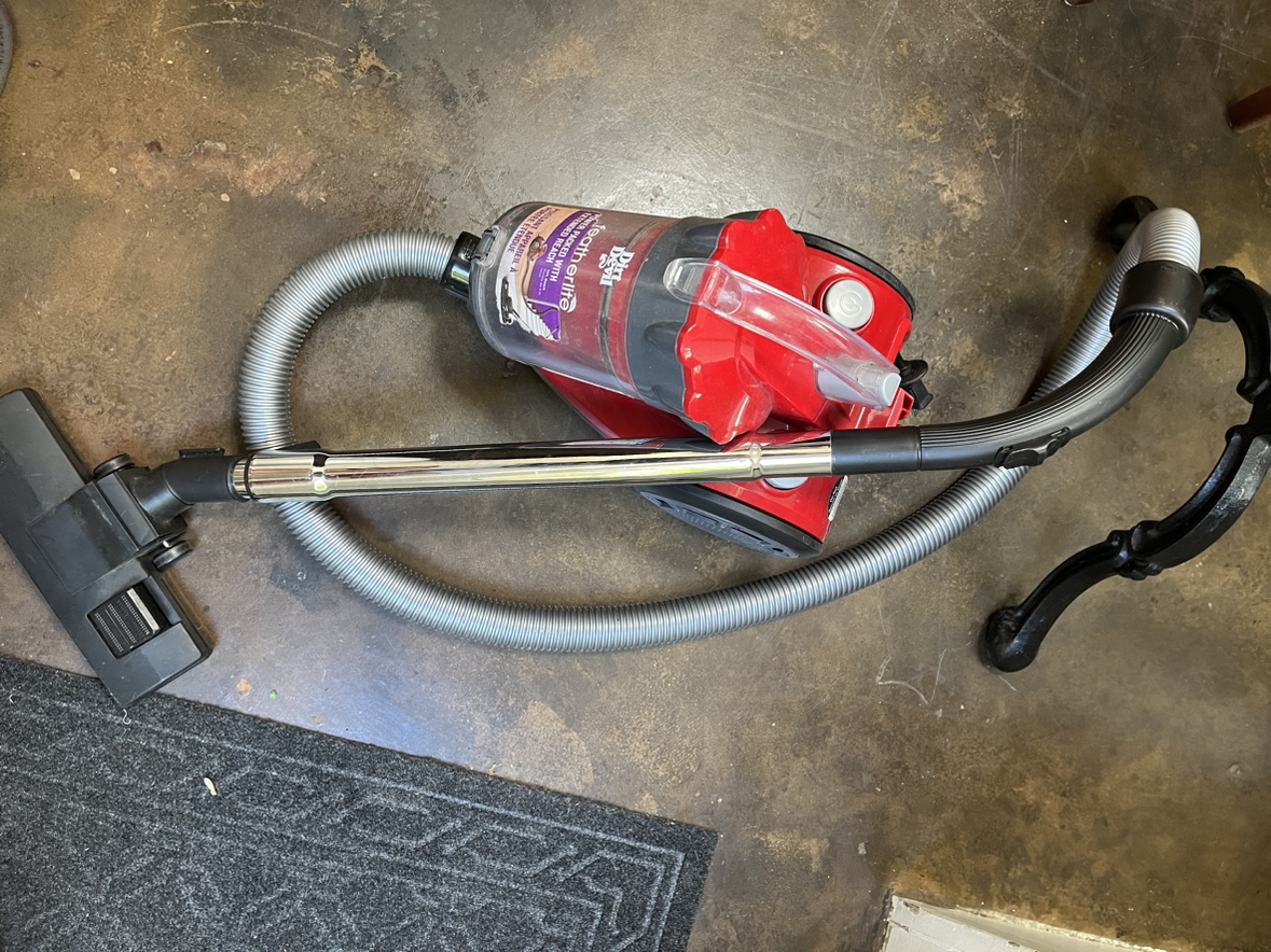 dirt devil vacuum - photo 2