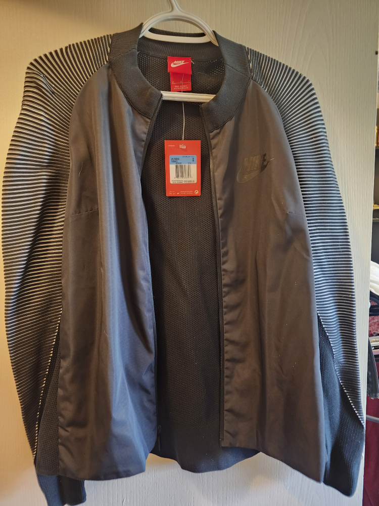 Nike jacket      M - photo 2