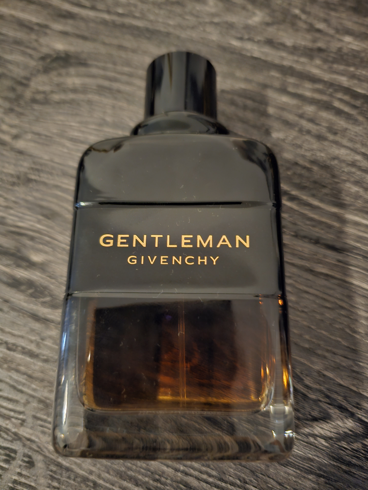 Givenchy Gentleman Réserve Privee EDP - photo 2