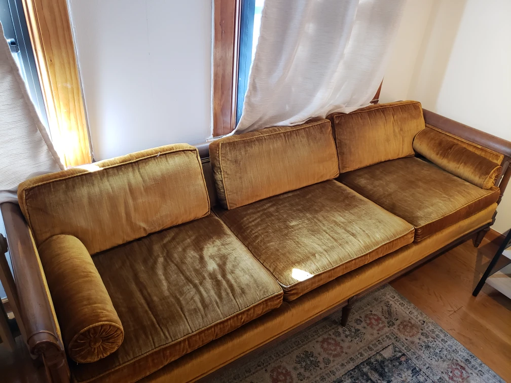 Vintage Heritage Sofa With Velvet Fabric - photo 2