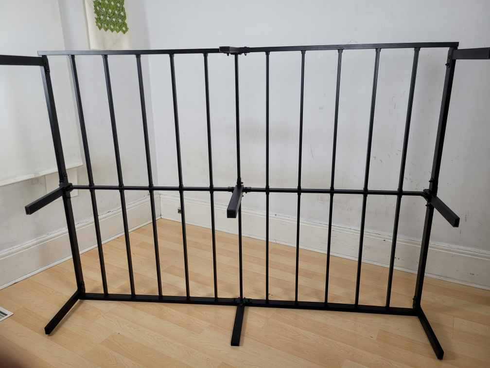 black metal bedframe - full size - photo 2