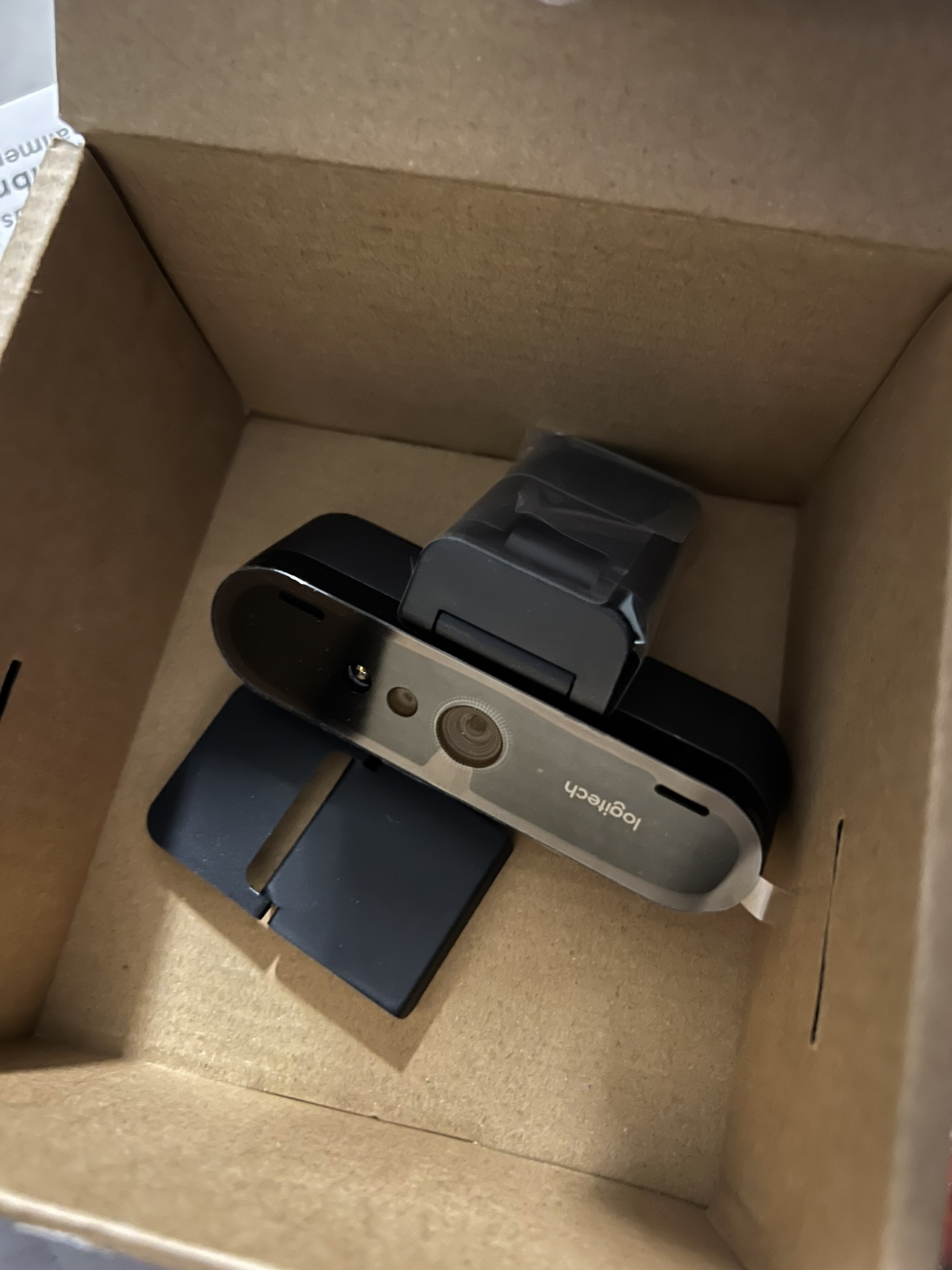 Brand new Logitech 4K pro webcam - photo 5
