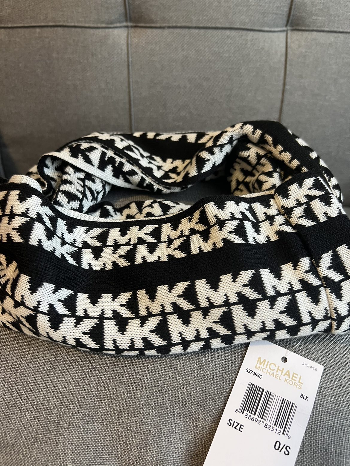 Brand new w/ tag. Authentic MICHAEL KORS Monogram Infinity scarf thumbnail