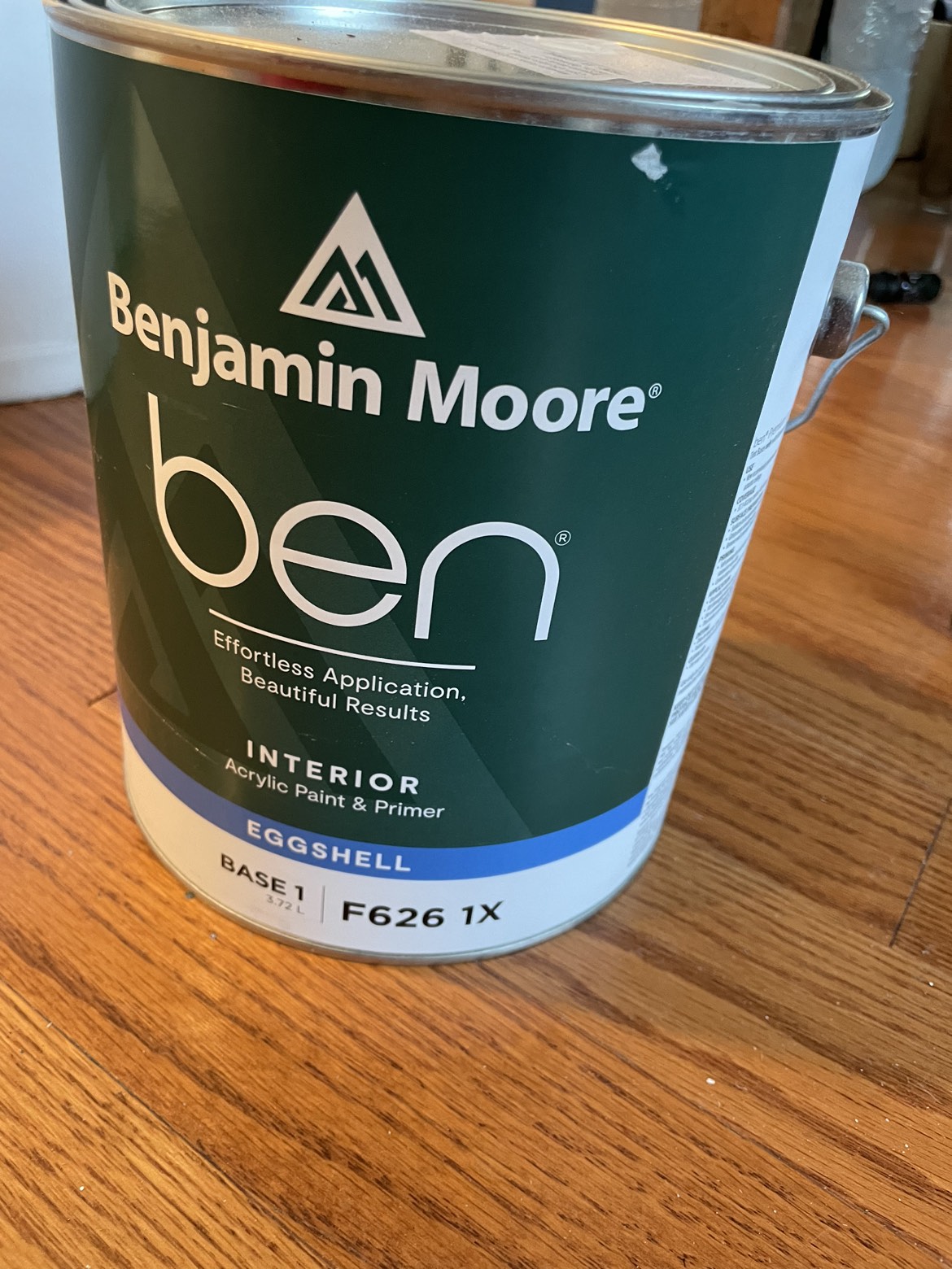 Benjamin Moore White Paint
