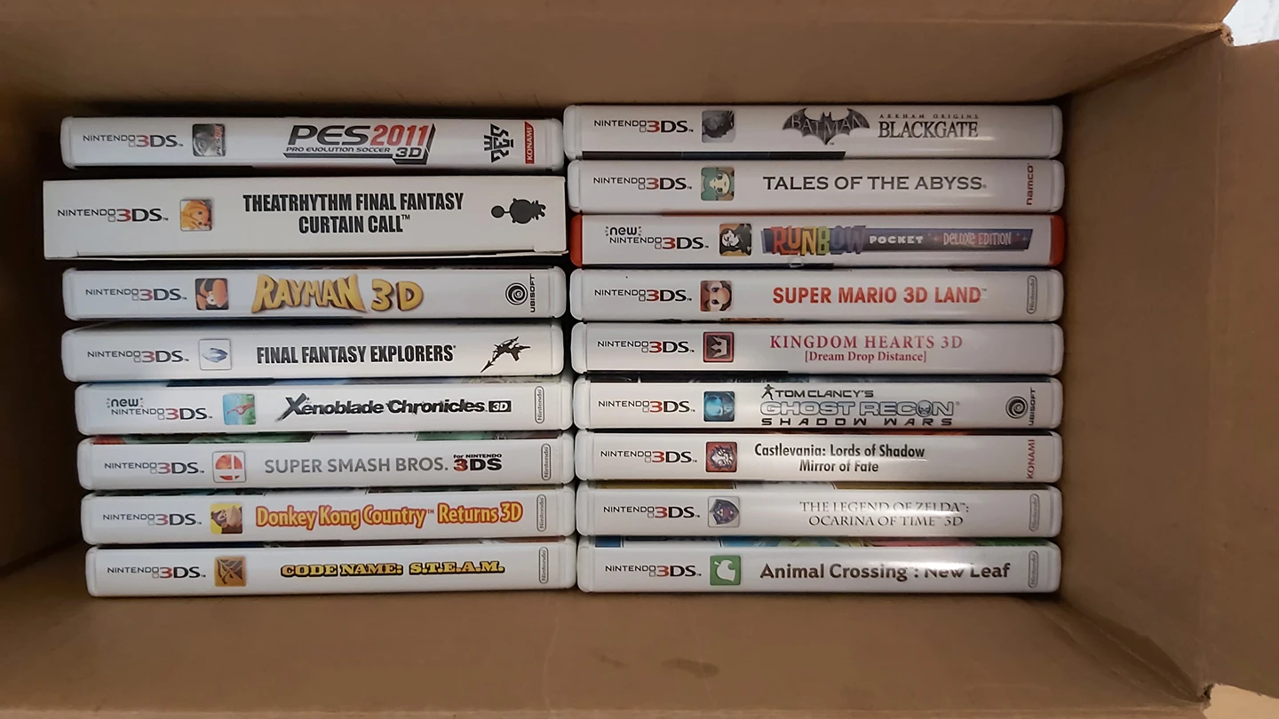 17 3DS Game Lot thumbnail
