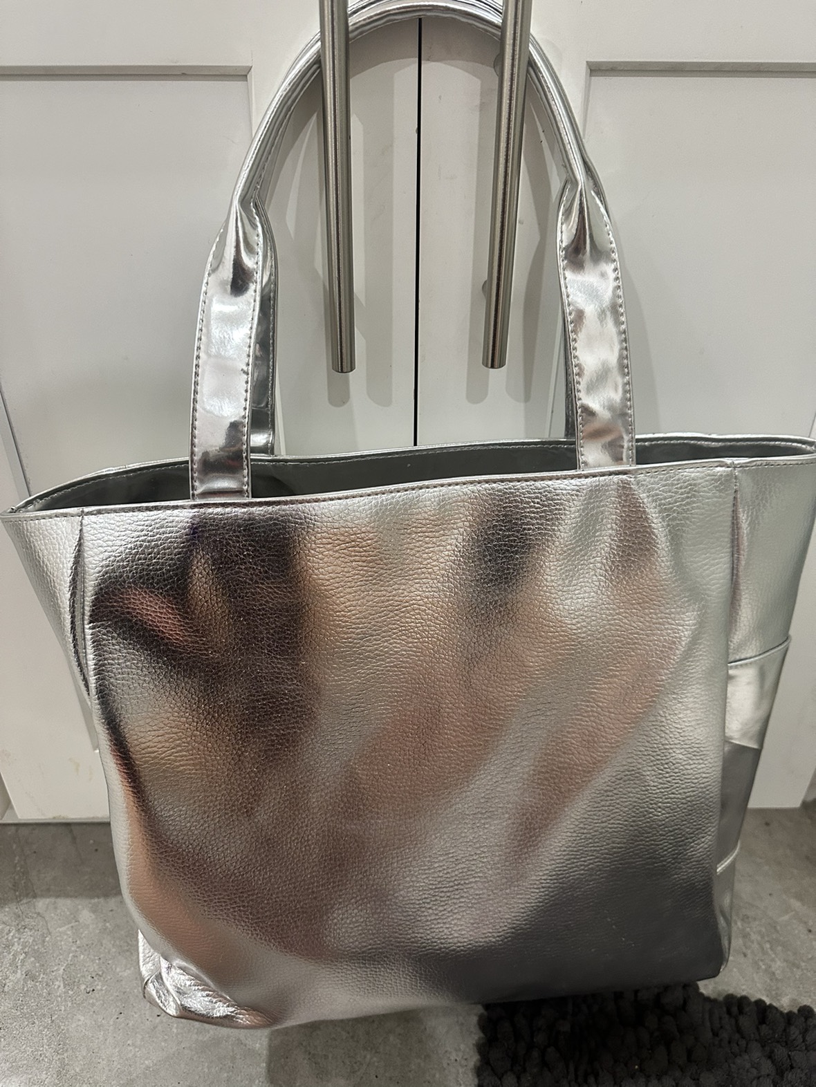 New Clinique silver Large tote bag - photo 2