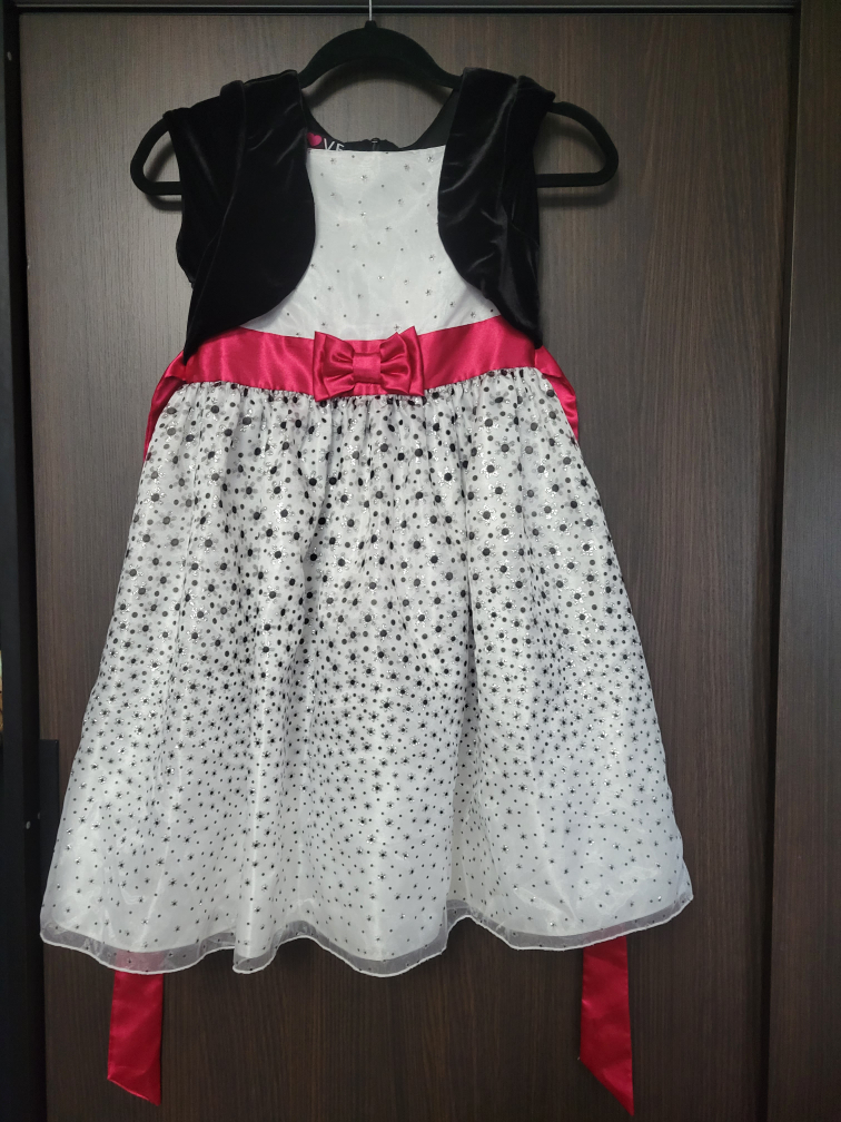 Girls dress thumbnail