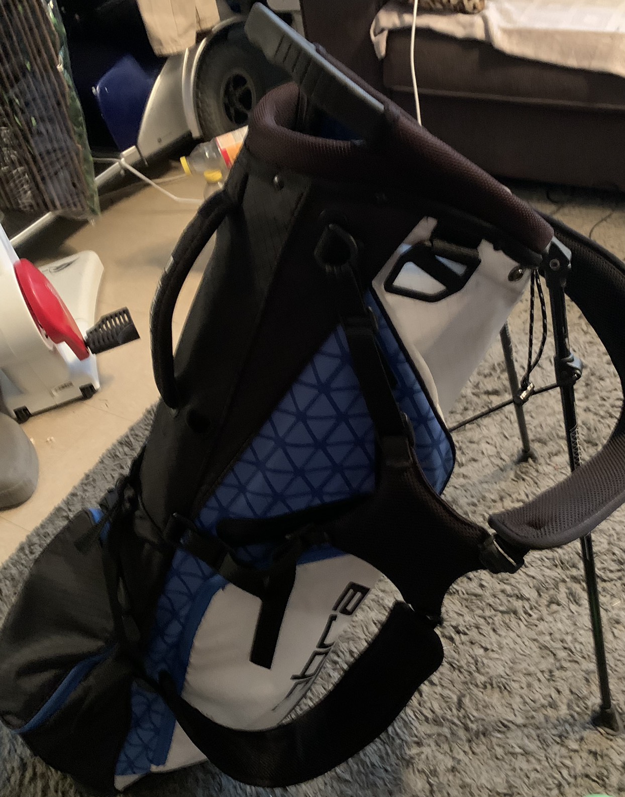 COBRA GOLF BAG image indicator(4)
