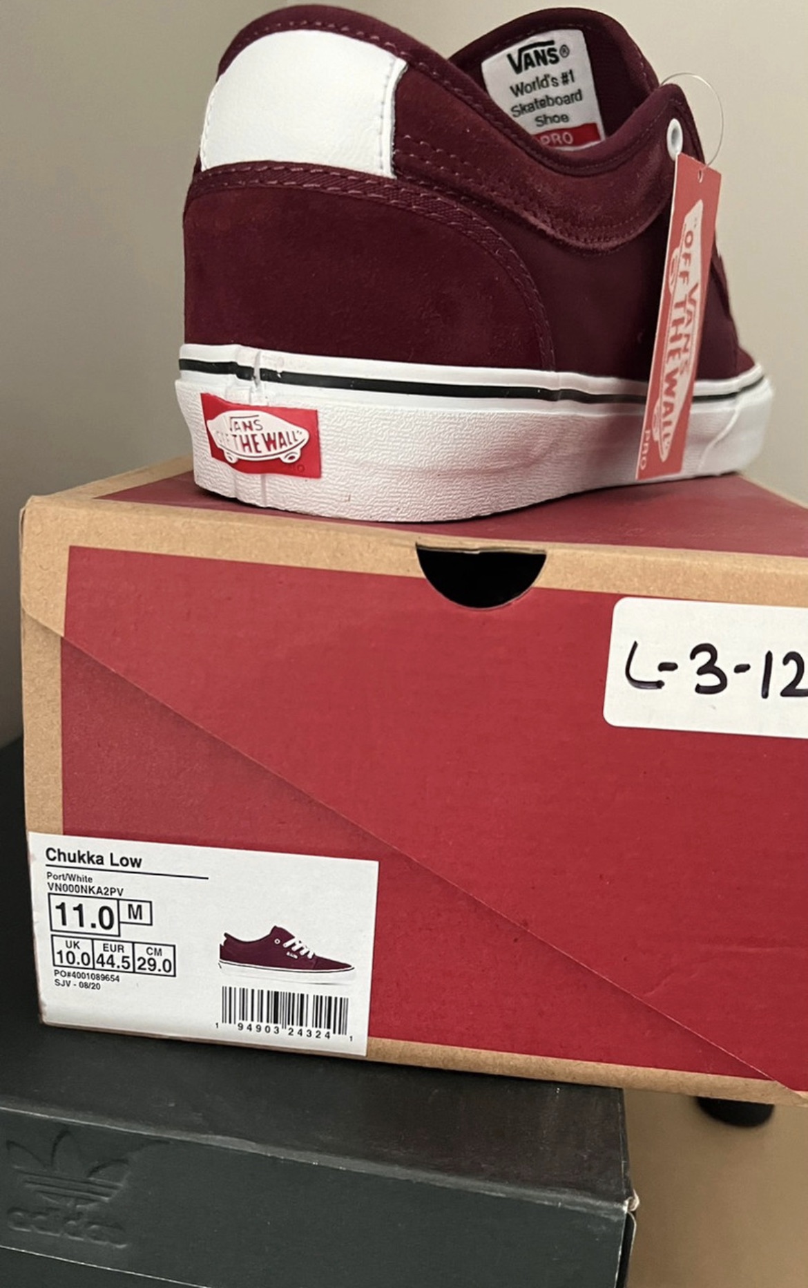 Men Vans shoes thumbnail