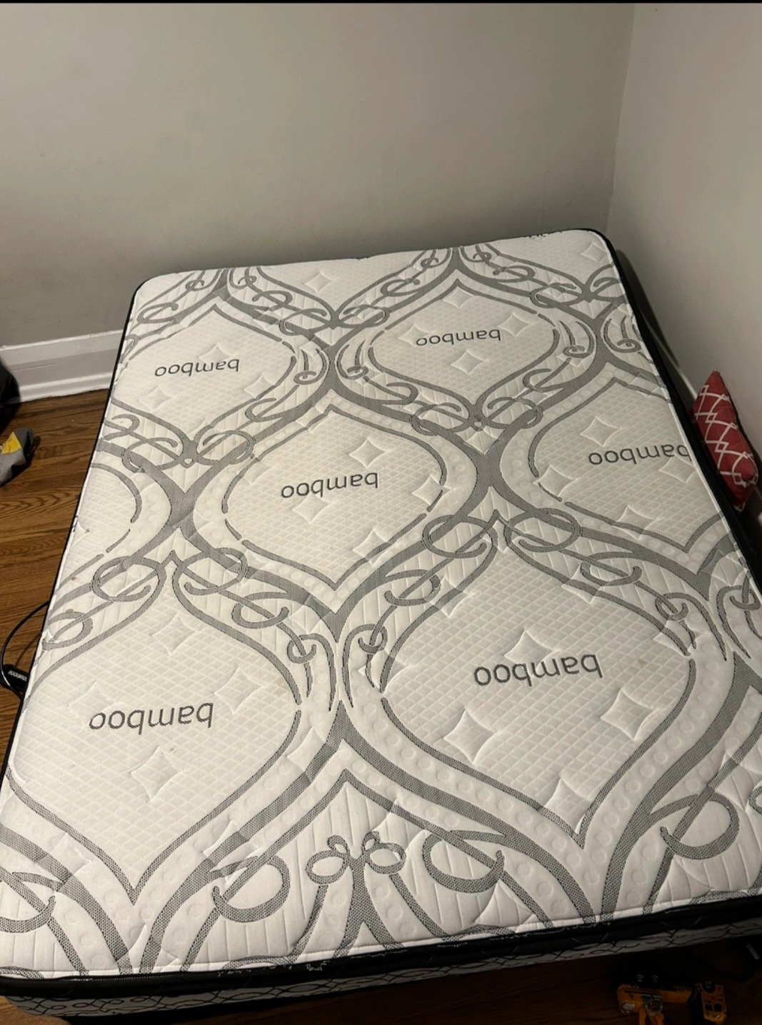 Queen Size Mattress thumbnail