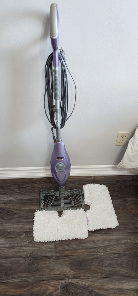 Shark Steam Mop with 2 New Mop Pads. Excellent Condition.