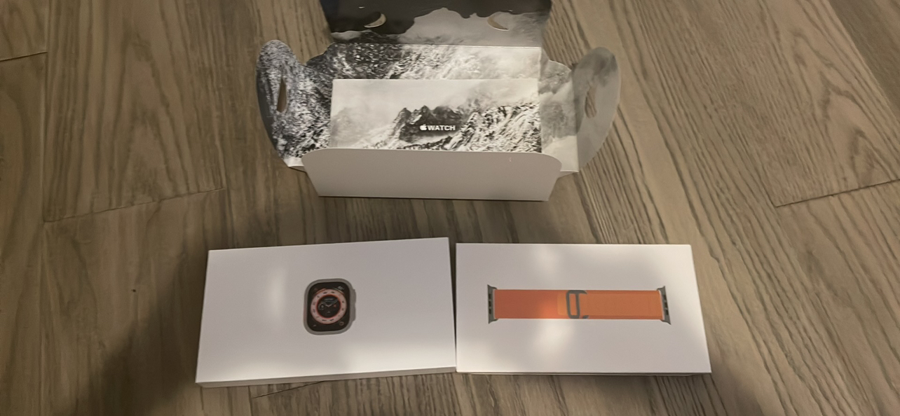 *SEALED* Apple Watch Ultra 49MM Titanium
