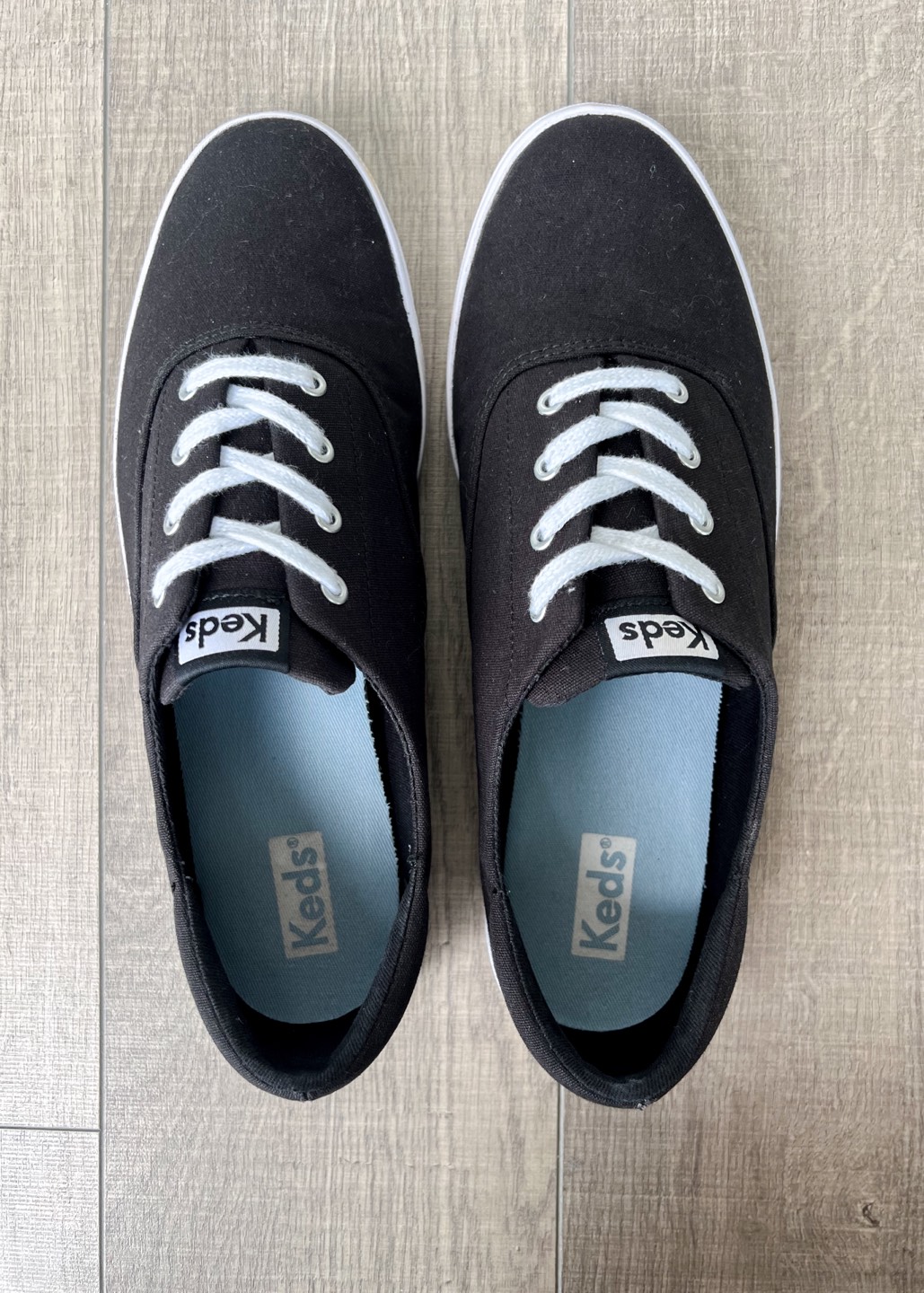 Black Canvas Keds - Excellent Condition image indicator(4)
