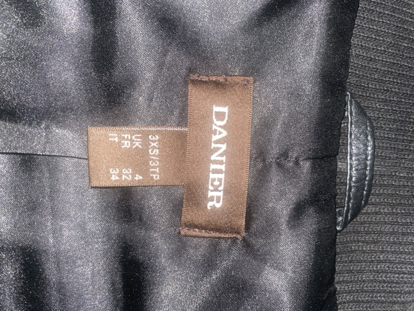 Danier leather jacket - photo 2