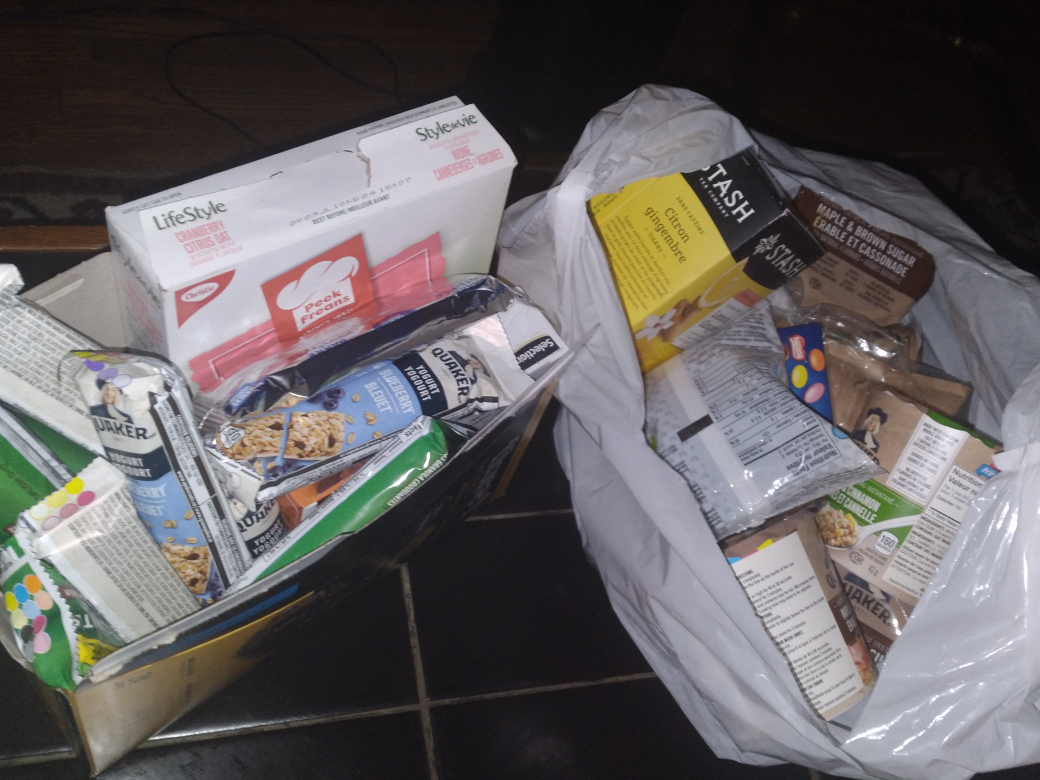 Snacks, bars, granola, etc. - photo 2