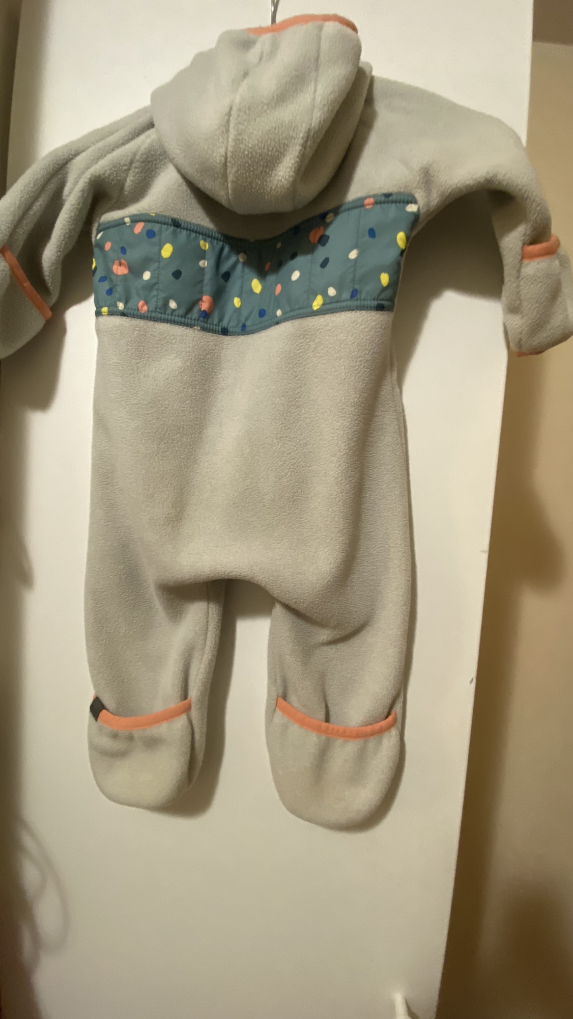 Mec fleece one piece sz.6 months /12 months image indicator(2)