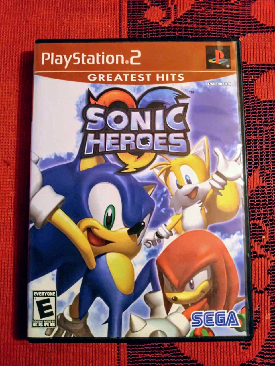 Sonic Heroes PS2 thumbnail