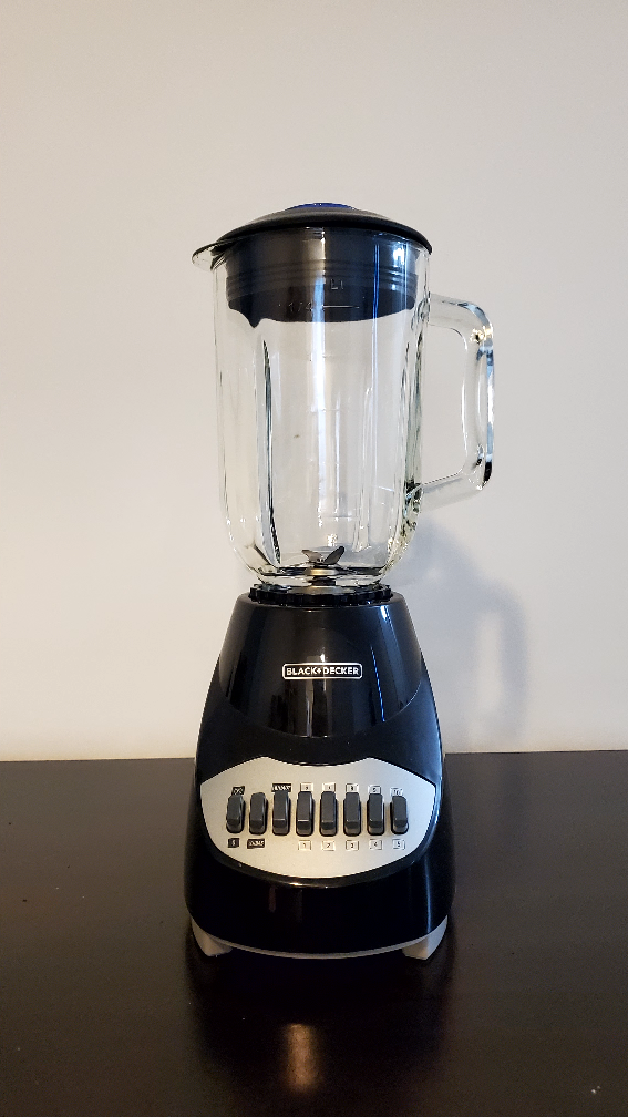 [Lightly Used] Black+Decker Blender