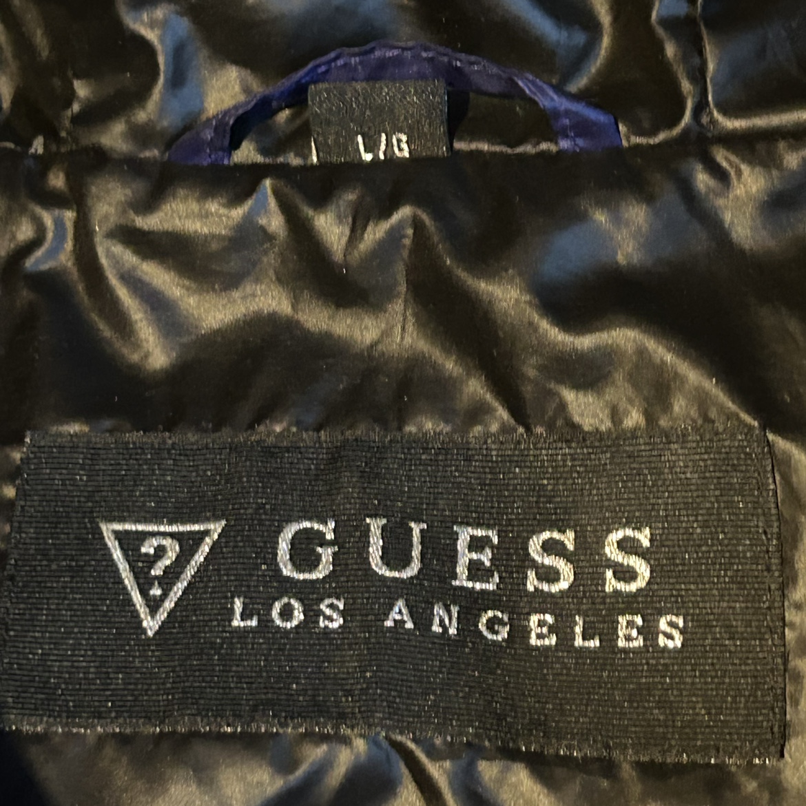 Guess puffer jacket image indicator(3)