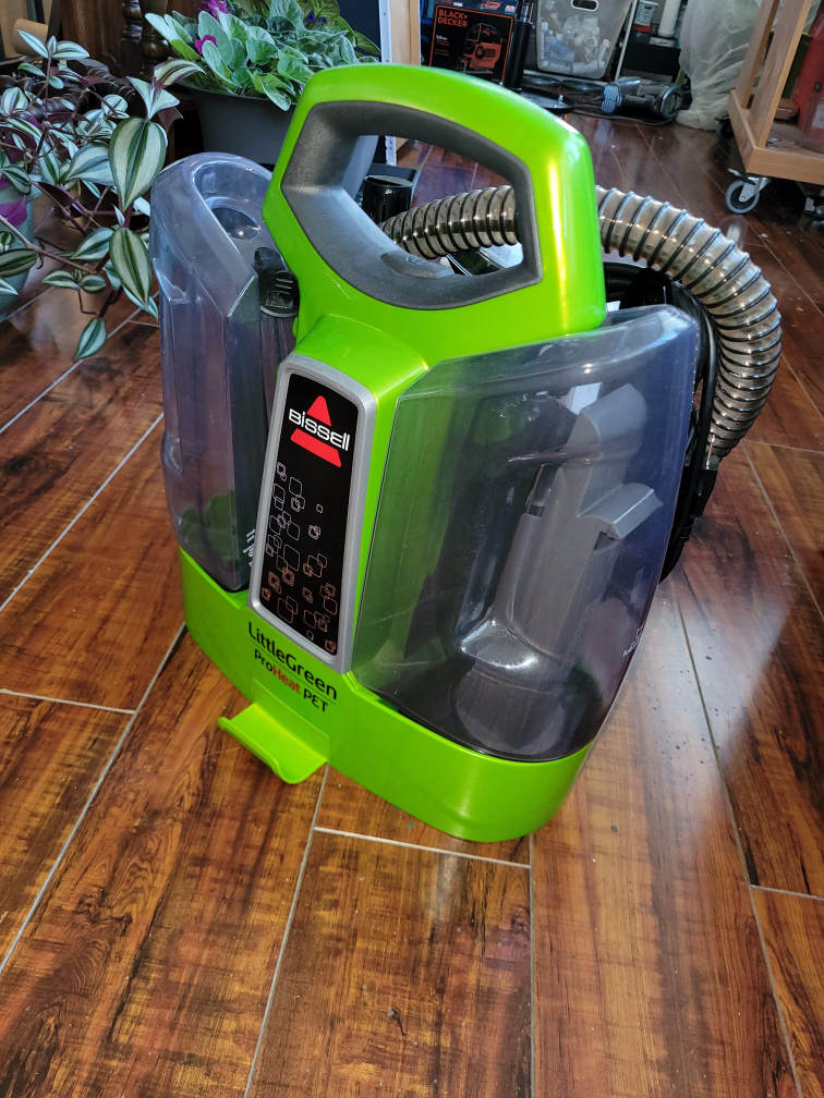 Bissell carpet cleaner thumbnail