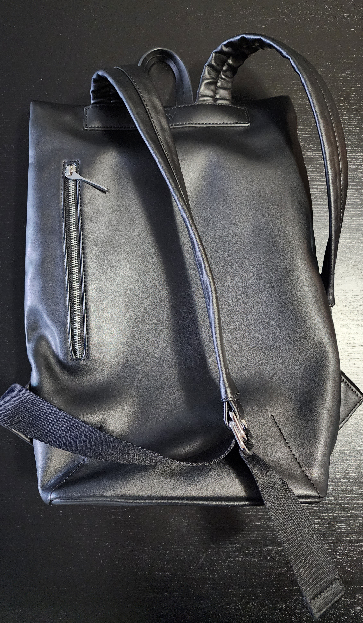 Matt and Nat Backpack *reduced* - photo 2