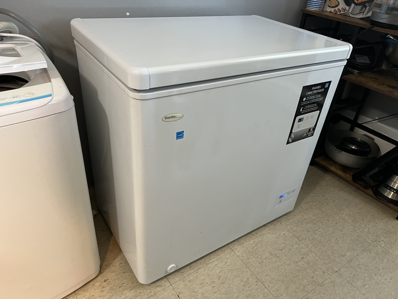 Deep freezer thumbnail