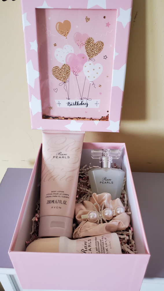 Birthday Gift Box image indicator(2)