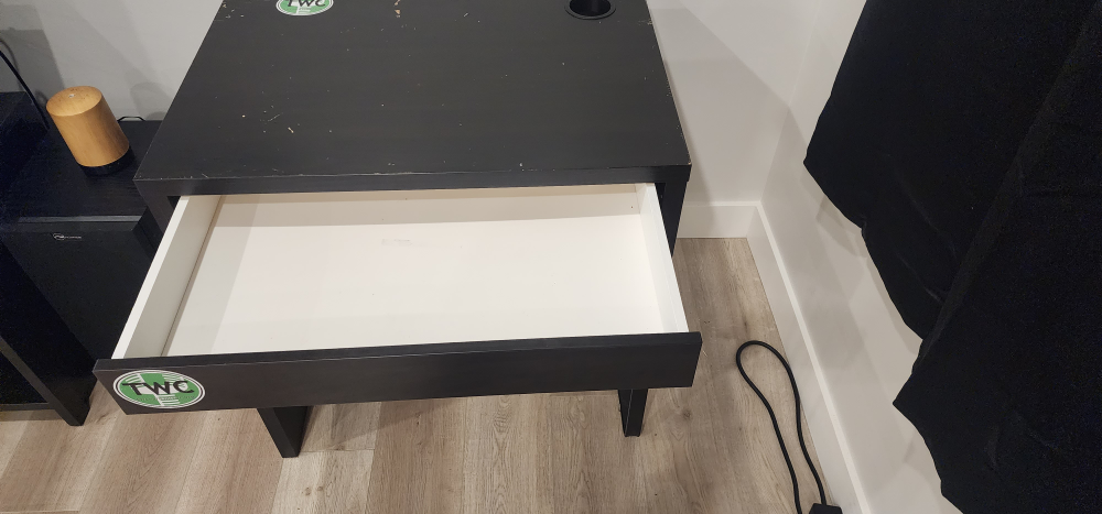 Small Desk - photo 2
