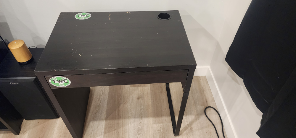 Small Desk - photo 3