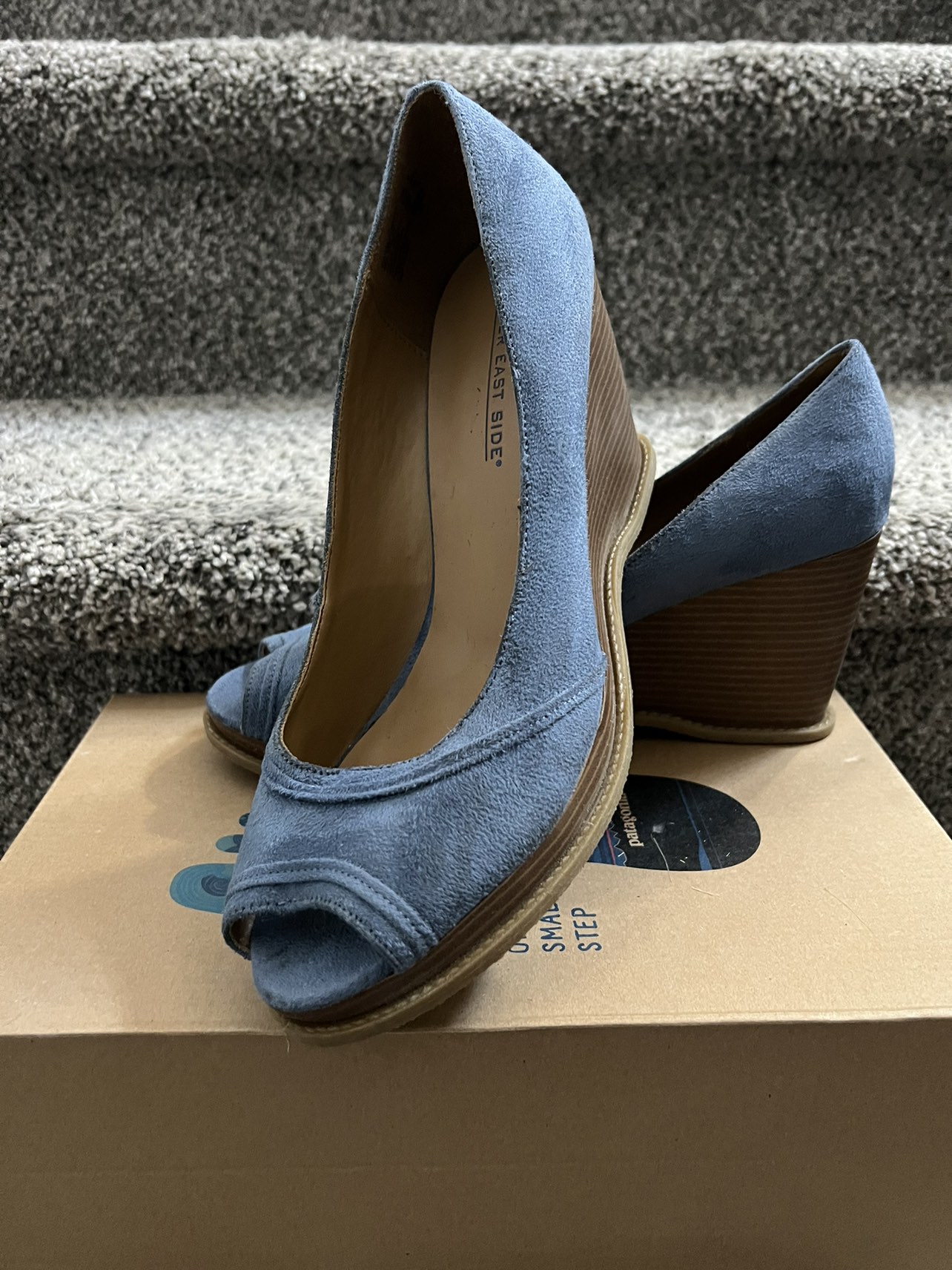 Wedge heels