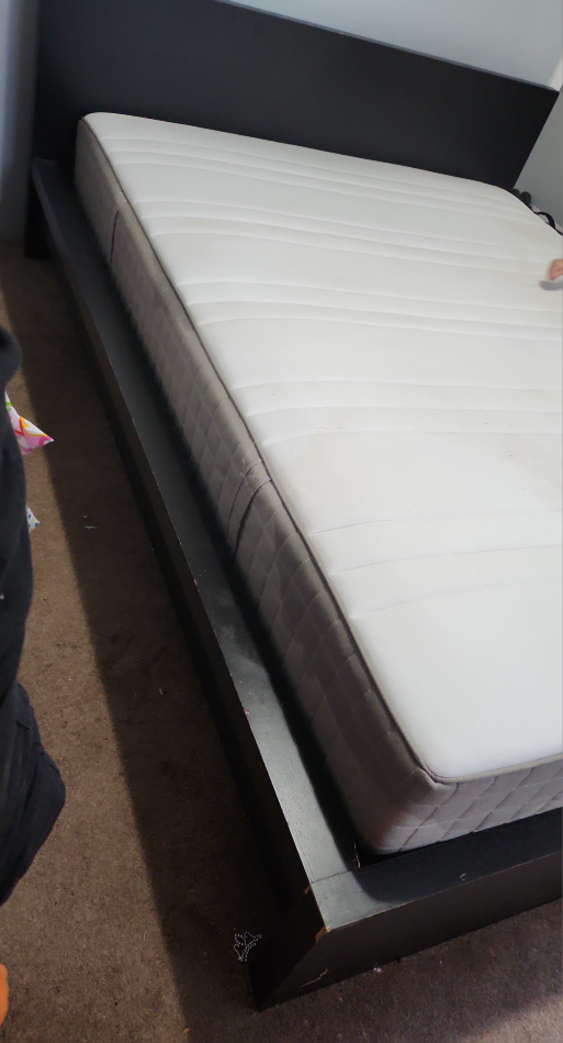 frame bed + matress queen thumbnail