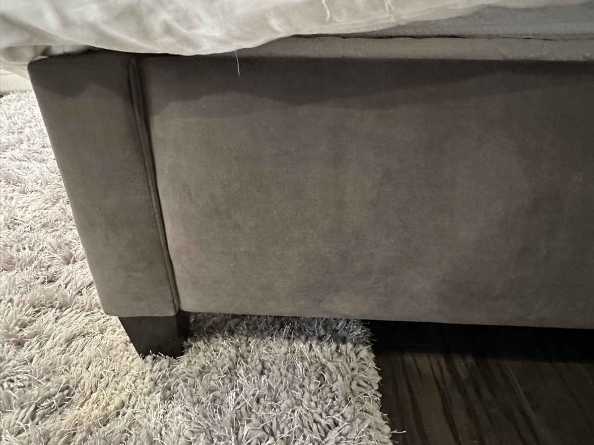 Queen bed frame - photo 3