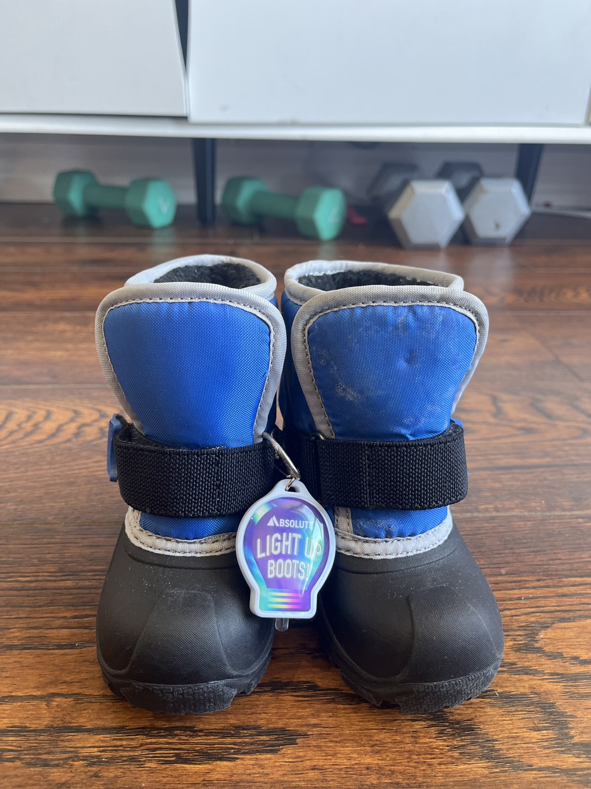 Baby winter boots thumbnail