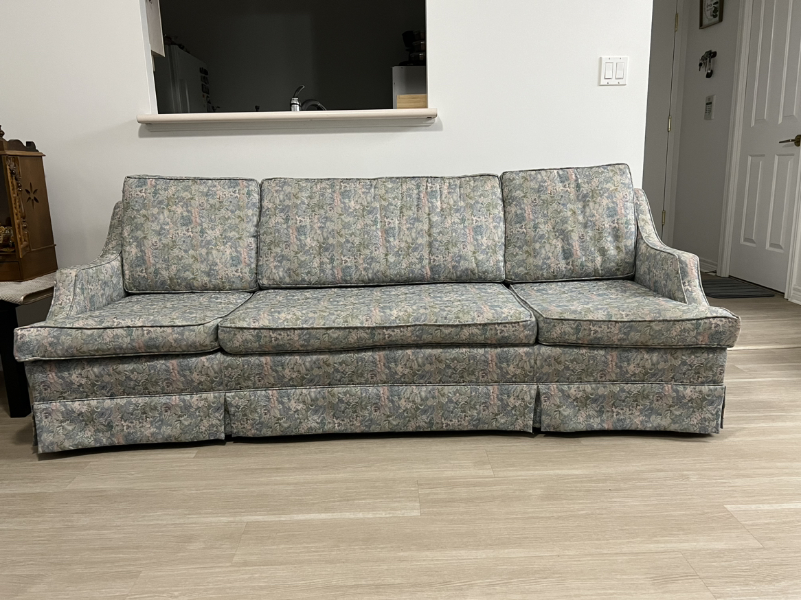 Sofa / Couch