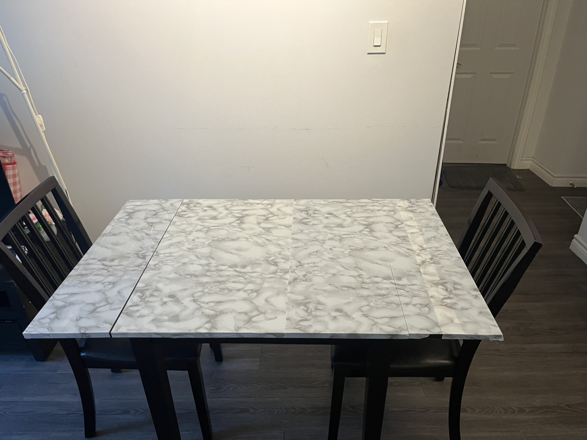 Dining Table with 2 Chairs