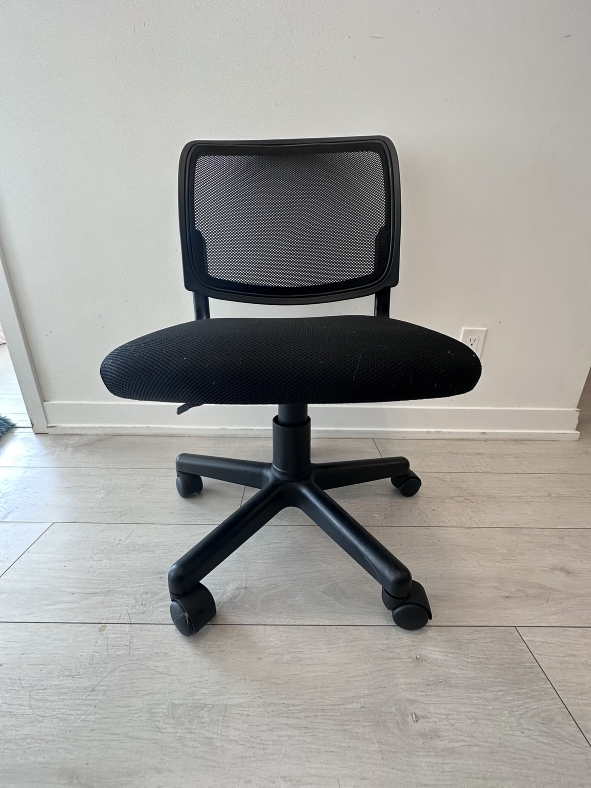 Office chair - photo 3