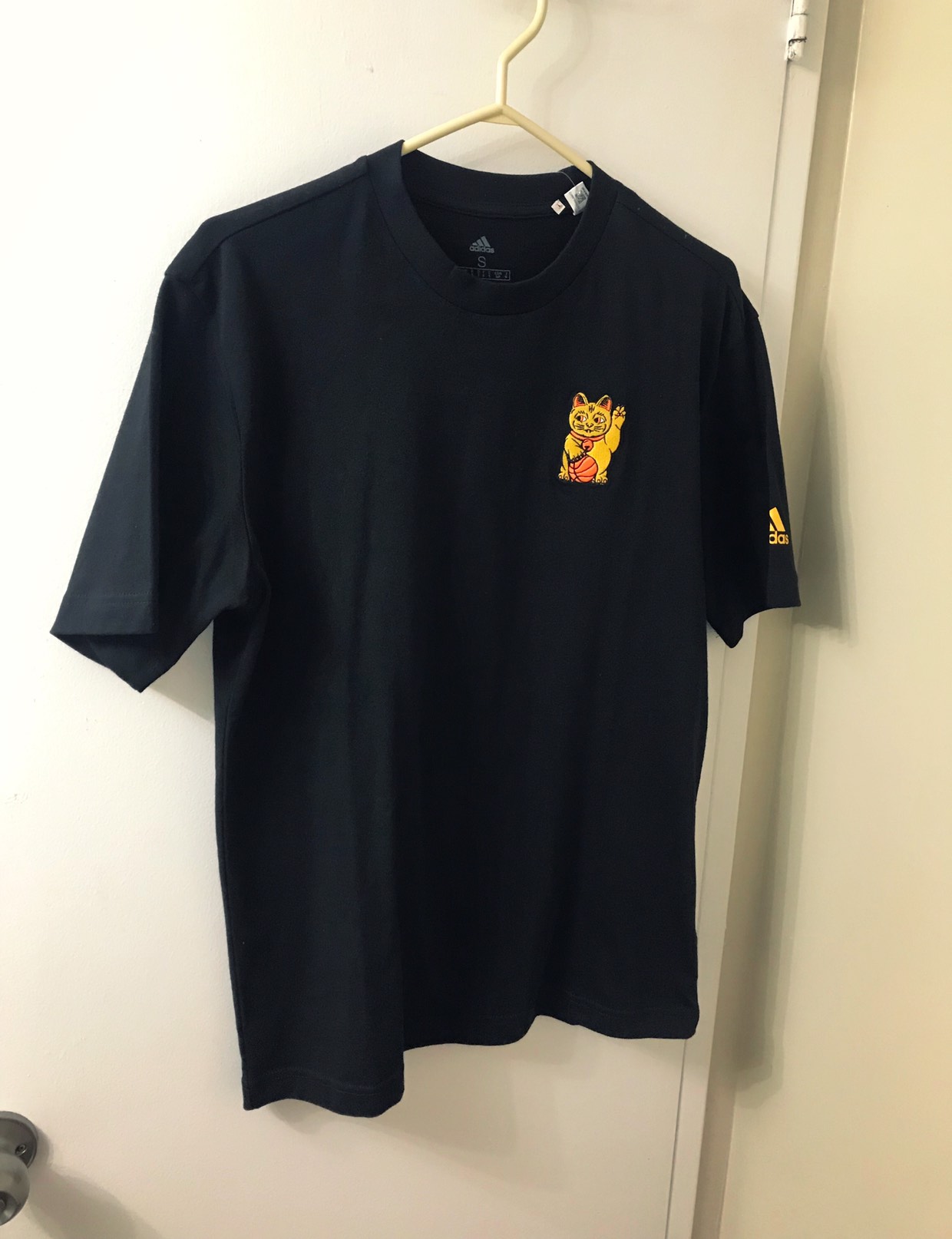 ADIDAS Cat Emb. GFX T-shirt - photo 2