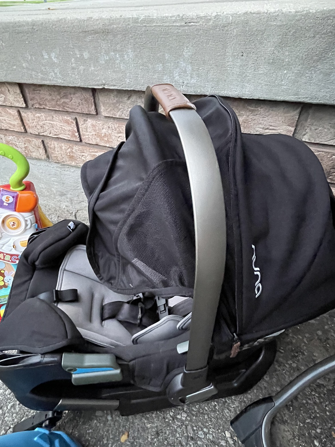 Baby staff image indicator(3)