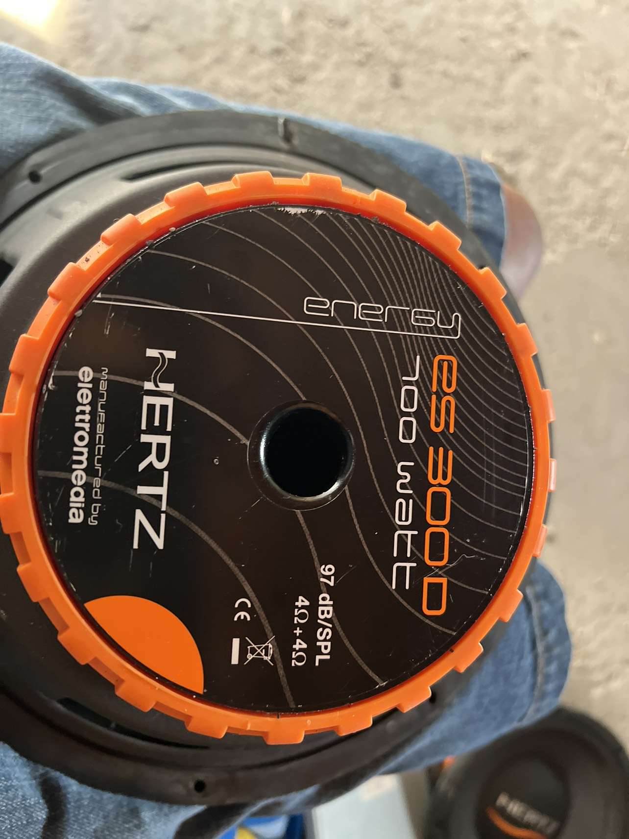 System speakers car image indicator(2)