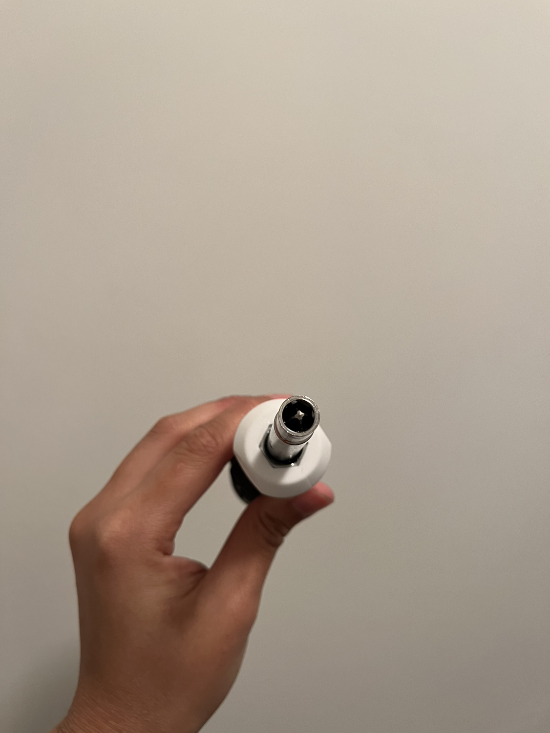 9-in-1 screwdriver - photo 2