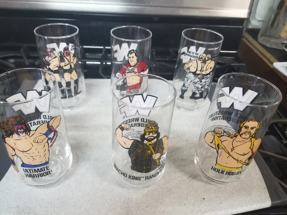 WWF Vintage Collectible Glasses thumbnail