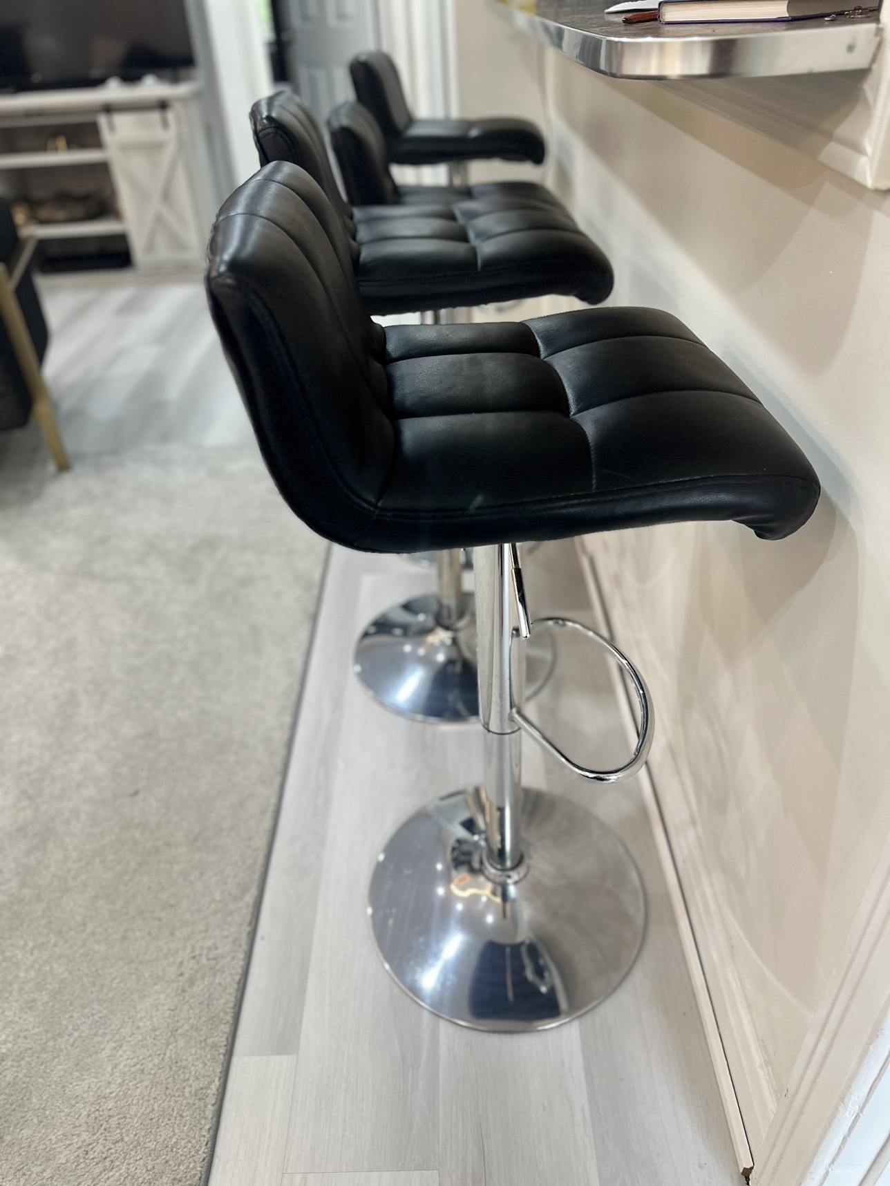 Set of 4 Black adjustable Counter/Bar Stools - photo 3