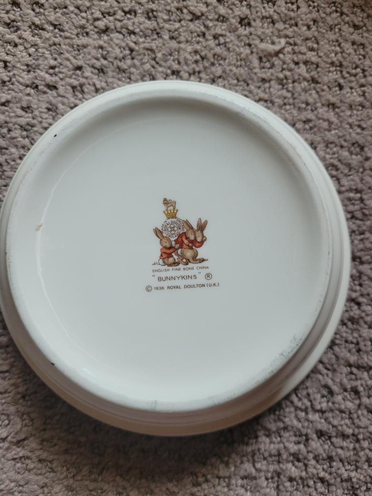 Royal Doulton bowl image indicator(2)