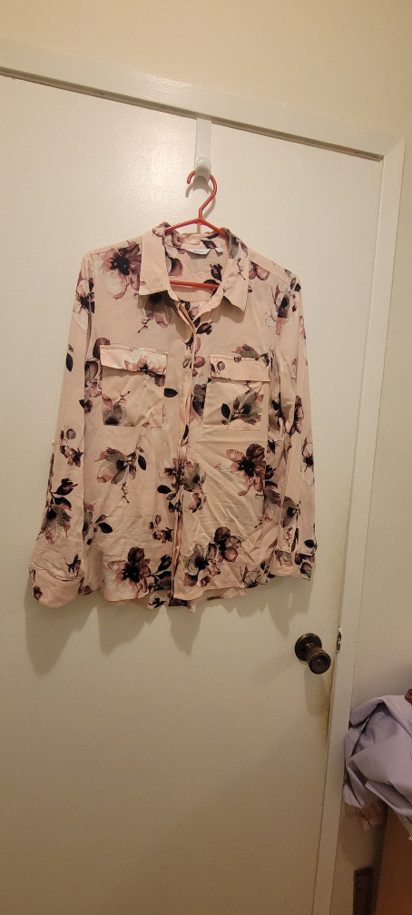 Reitmans shirt Large thumbnail