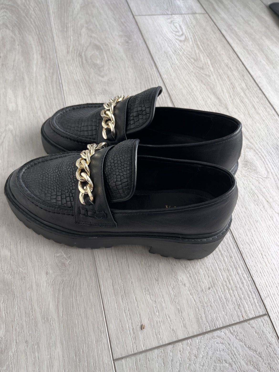 Women’s Shoes - Size 9 - photo 5