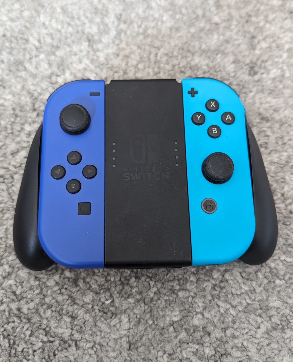 Nintendo Switch - photo 3