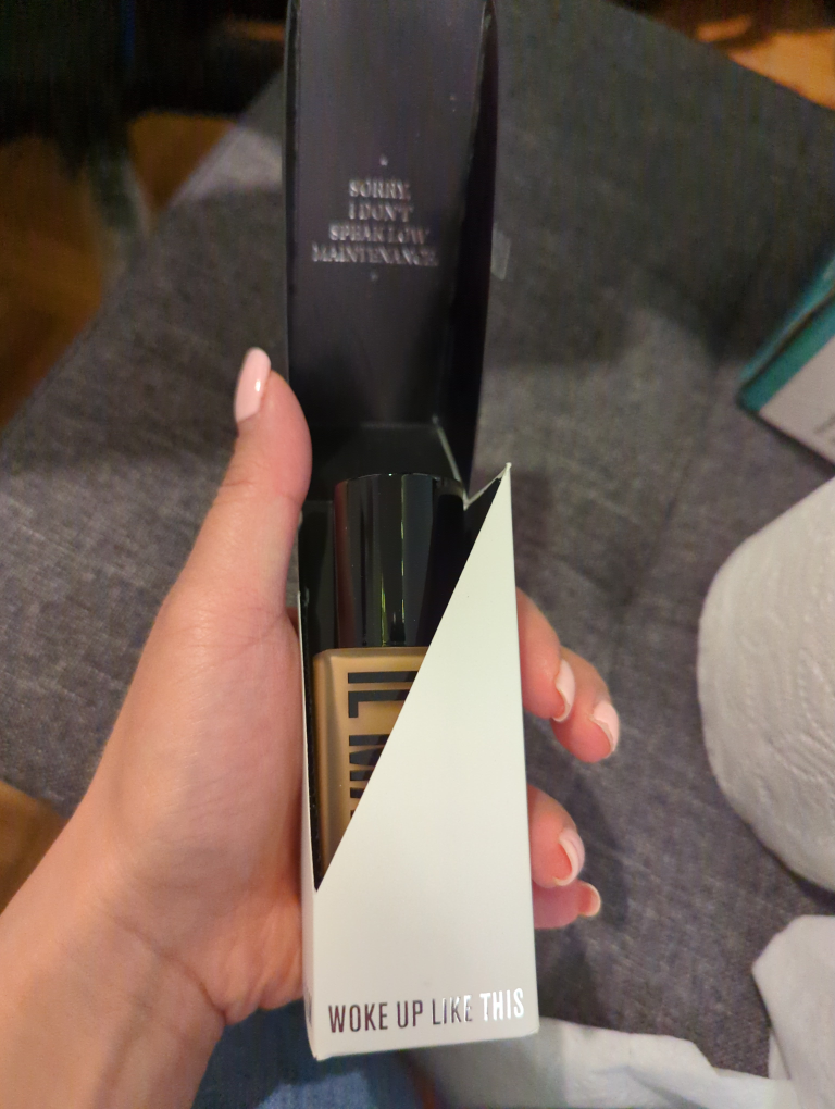 bnib il makiage foundation image indicator(3)