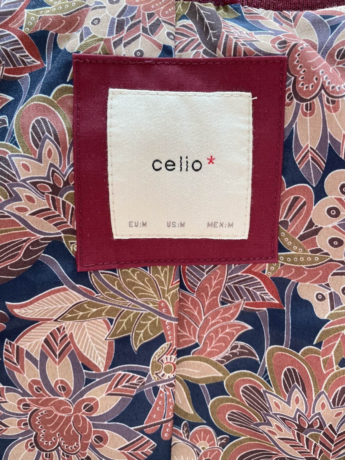 Men’s medium celio baseball jacket image indicator(4)