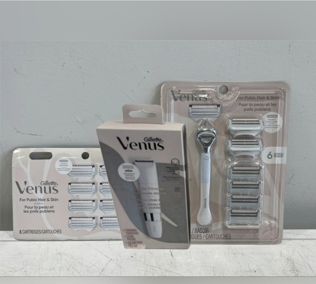 Venus COMBO (Razor, Extra Blades, Gentle Trimmer) NEW